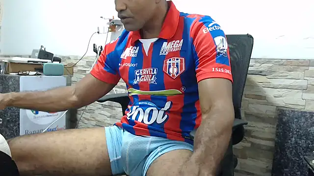 Snapshot of samario06 chatting on 09-29-25, 07:30 samario06 online show from 09-29-25, 07:30