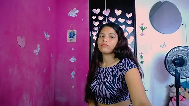Snapshot of katerin_villalobos1 chatting on 07-22-26, 01:46 katerin villalobos1 online show from 07-22-26, 01:46