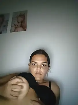 Snapshot of sillerzinha chatting on 07-23-26, 07:54 sillerzinha online show from 07-23-26, 07:54