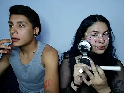 Snapshot of Aria_Eros chatting on 07-23-26, 04:32 Aria Eros online show from 07-23-26, 04:32