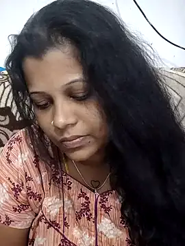 Snapshot of Jillukutty143 chatting on 07-26-26, 08:21 Jillukutty143 online show from 07-26-26, 08:21
