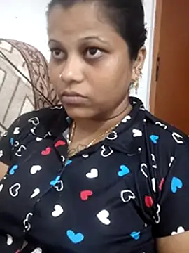 Snapshot of Jillukutty143 chatting on 07-25-26, 09:17 Jillukutty143 online show from 07-25-26, 09:17