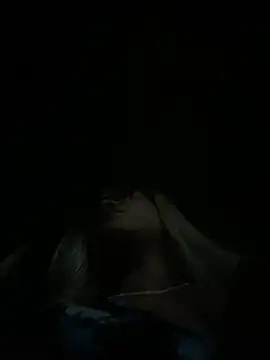 Snapshot of riri_brunnete chatting on 05-21-26, 04:32 riri brunnete online show from 05-21-26, 04:32