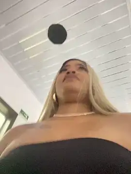 riri brunnete online show from 04-01-26, 04:03