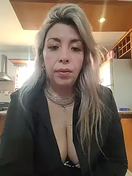 Snapshot of Aldana2015 chatting on 08-07-26, 06:58 Aldana2015 online show from 08-07-26, 06:58