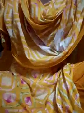 Snapshot of Suva_noty chatting on 07-25-26, 04:13 Suva noty online show from 07-25-26, 04:13