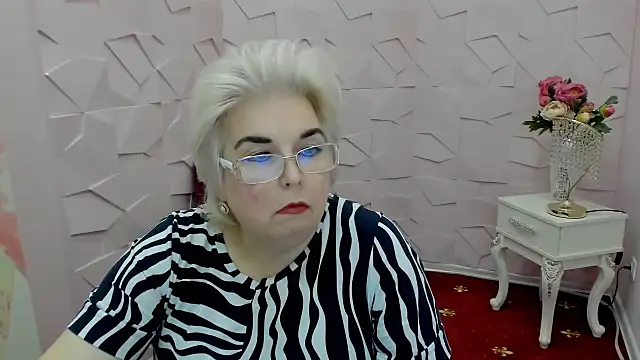 Monica sly online show from 07-27-26, 08:21