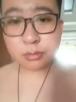 Snapshot of Qiqimowang chatting on 07-24-26, 03:24 Qiqimowang online show from 07-24-26, 03:24