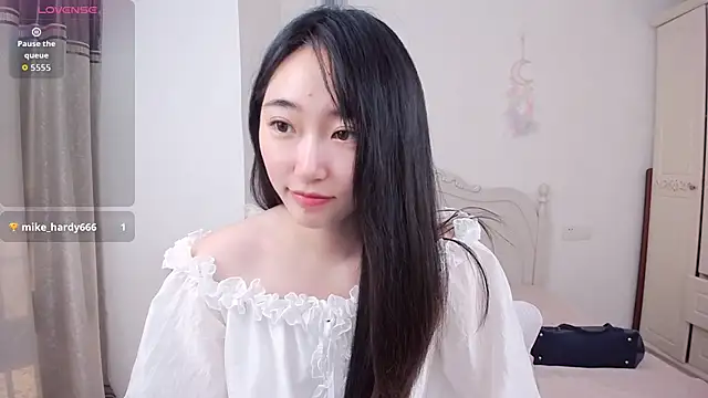 Snapshot of VeronicaDaugherty chatting on 07-26-26, 10:33 VeronicaDaugherty online show from 07-26-26, 10:33