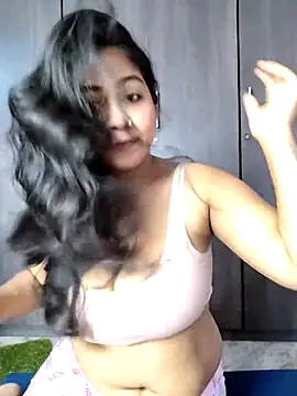 Snapshot of hornynisha321 chatting on 07-26-26, 03:57 hornynisha321 online show from 07-26-26, 03:57