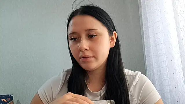 Snapshot of Mira_Stavik chatting on 07-27-26, 06:31 Mira Stavik online show from 07-27-26, 06:31