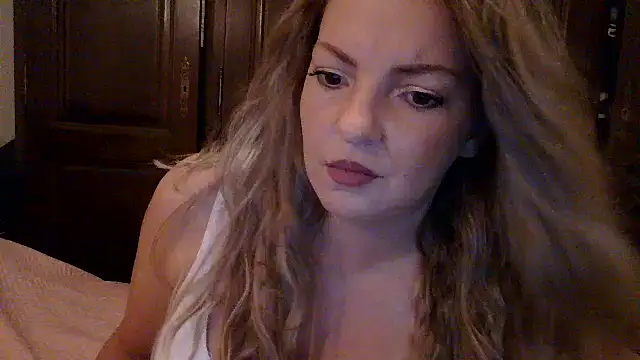 Snapshot of CocoMuse chatting on 07-28-26, 09:58 CocoMuse online show from 07-28-26, 09:58