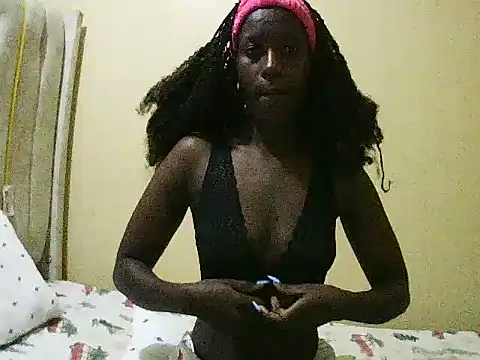 Snapshot of Wildpossy chatting on 08-05-26, 10:04 Wildpossy online show from 08-05-26, 10:04