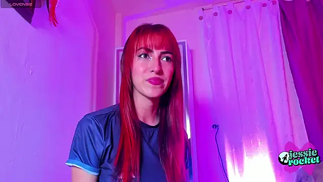 Snapshot of jessierocketx chatting on 10-12-25, 10:44 jessierocketx online show from 10-12-25, 10:44