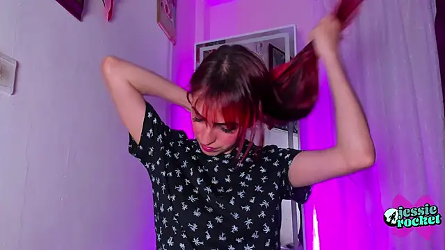 jessierocketx online show from 12-02-25, 12:00