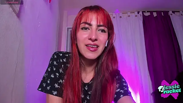 jessierocketx online show from 10-25-25, 02:50