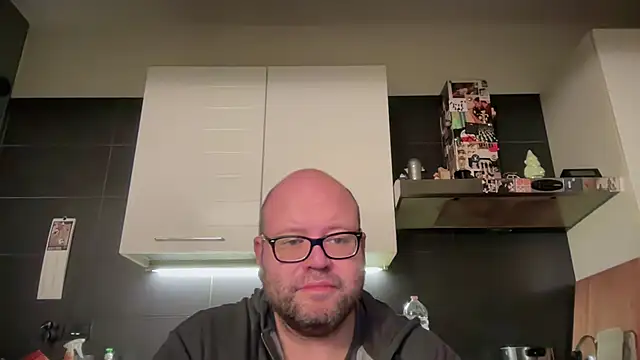 theitalianbear online show from 11-29-25, 12:00