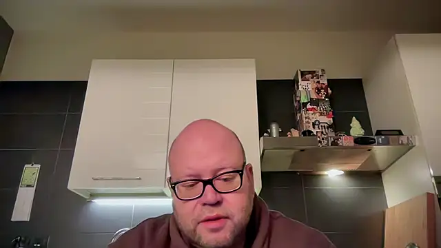 theitalianbear online show from 03-26-26, 03:49