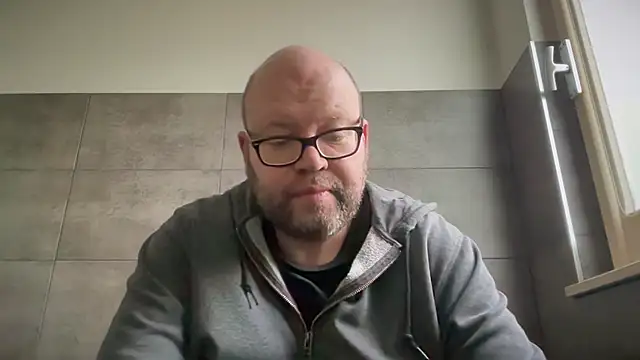 theitalianbear online show from 11-04-25, 08:29