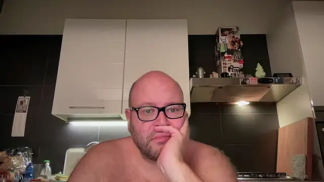 theitalianbear online show from 09-12-25, 08:41