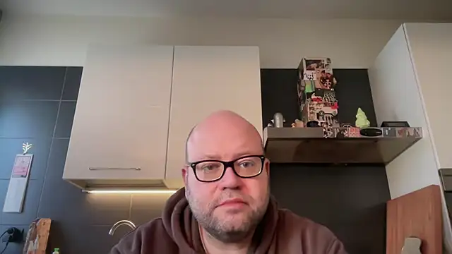 theitalianbear online show from 02-25-26, 07:19