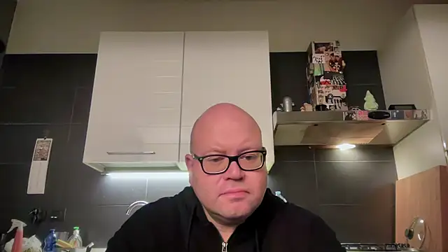 theitalianbear online show from 10-19-25, 12:24