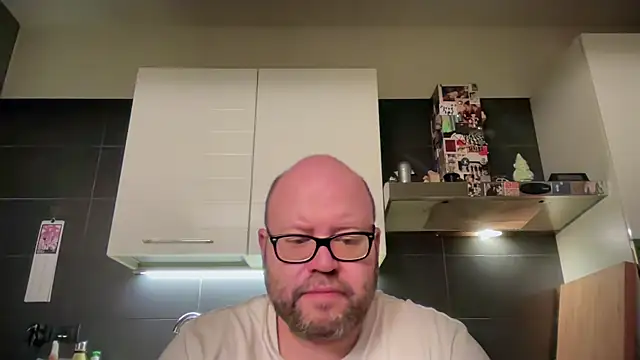 theitalianbear online show from 04-10-26, 03:24