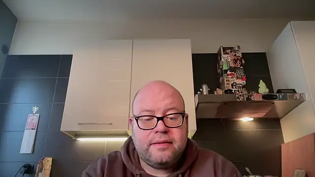 theitalianbear online show from 02-24-26, 06:14