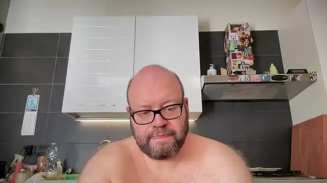 theitalianbear online show from 07-17-26, 07:38