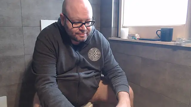 theitalianbear online show from 10-30-25, 07:28