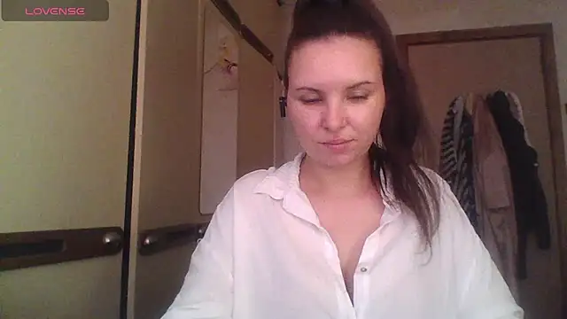 Snapshot of Alisa_Milt chatting on 07-25-26, 03:51 Alisa Milt online show from 07-25-26, 03:51