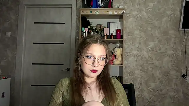 Snapshot of SeeBenberry chatting on 08-01-26, 03:54 SeeBenberry online show from 08-01-26, 03:54