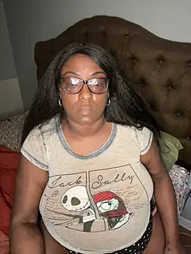 Goddessjulhmaple online show from 07-28-26, 12:51