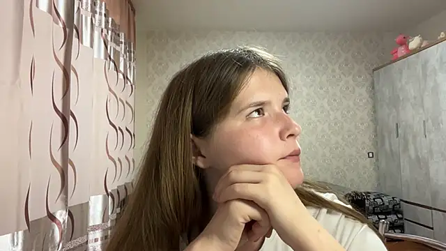FayePapakostas online show from 07-27-26, 08:54