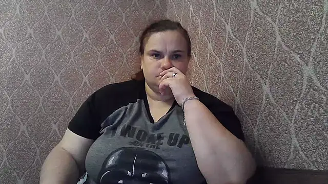 DollyGersonnn online show from 07-27-26, 07:43