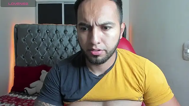 mrloganfuck1 online show from 04-07-26, 05:20