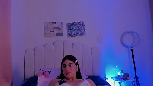 Snapshot of Luunasweet chatting on 07-30-26, 07:07 Luunasweet online show from 07-30-26, 07:07