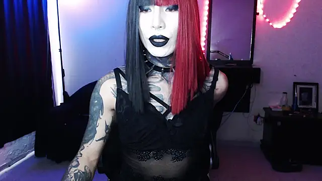 Snapshot of april_simons2 chatting on 02-25-26, 03:12 april simons2 online show from 02-25-26, 03:12