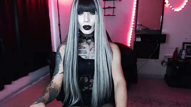 Snapshot of april_simons2 chatting on 02-28-26, 10:42 april simons2 online show from 02-28-26, 10:42