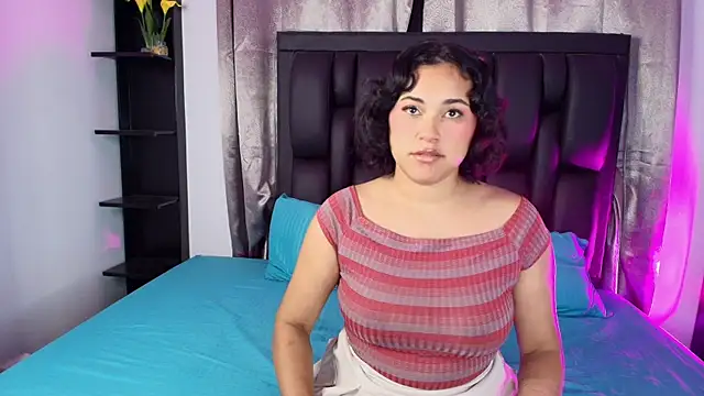 Snapshot of Nattasha_Black chatting on 08-04-26, 11:59 Nattasha Black online show from 08-04-26, 11:59