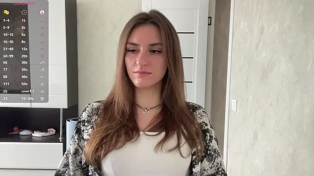 NoemiHimmeI online show from 07-31-26, 08:14