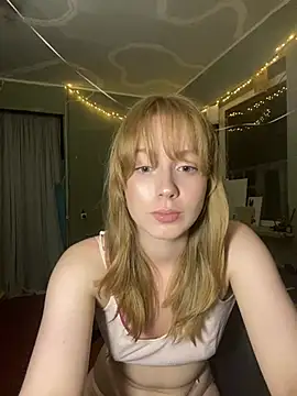 Snapshot of MimiLu chatting on 08-07-26, 06:36 MimiLu online show from 08-07-26, 06:36