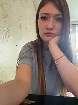 Snapshot of krrissty chatting on 07-31-26, 12:15 krrissty online show from 07-31-26, 12:15