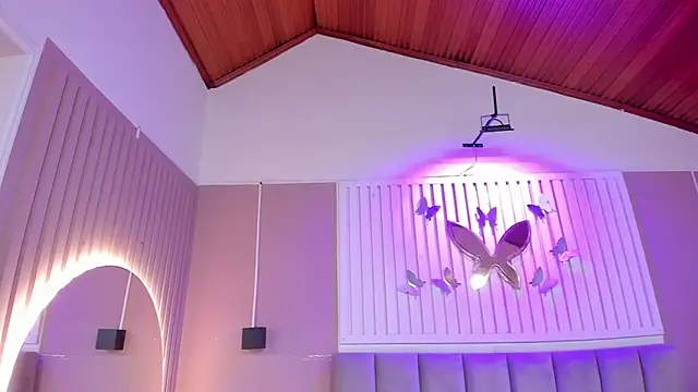 Laila Bunny  online show from 08-02-26, 07:44