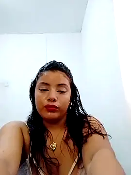 Snapshot of zhathy chatting on 08-04-26, 10:58 zhathy online show from 08-04-26, 10:58