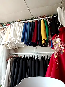 Snapshot of Andrea0414 chatting on 09-23-25, 05:03 Andrea0414 online show from 09-23-25, 05:03