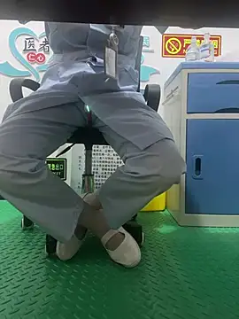xiaohushi666 online show from 08-01-26, 01:42
