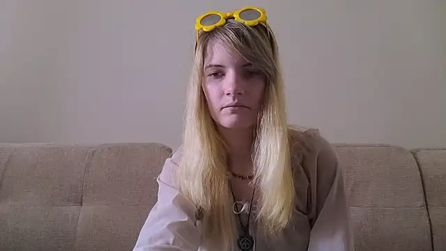 Snapshot of MaricruzBassano chatting on 08-06-26, 12:11 MaricruzBassano online show from 08-06-26, 12:11