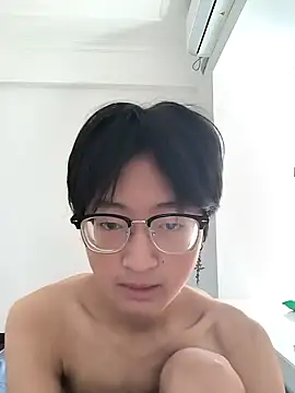 Snapshot of WAngBen_ chatting on 08-03-26, 04:53 WAngBen online show from 08-03-26, 04:53