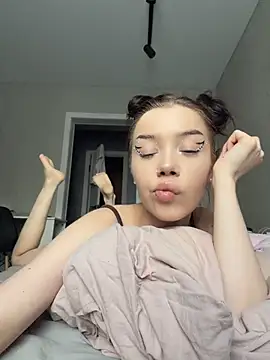 Victoria BabyGirl online show from 08-04-26, 02:54